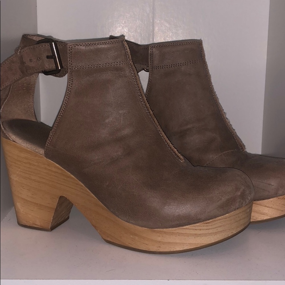 Free People clog shoes